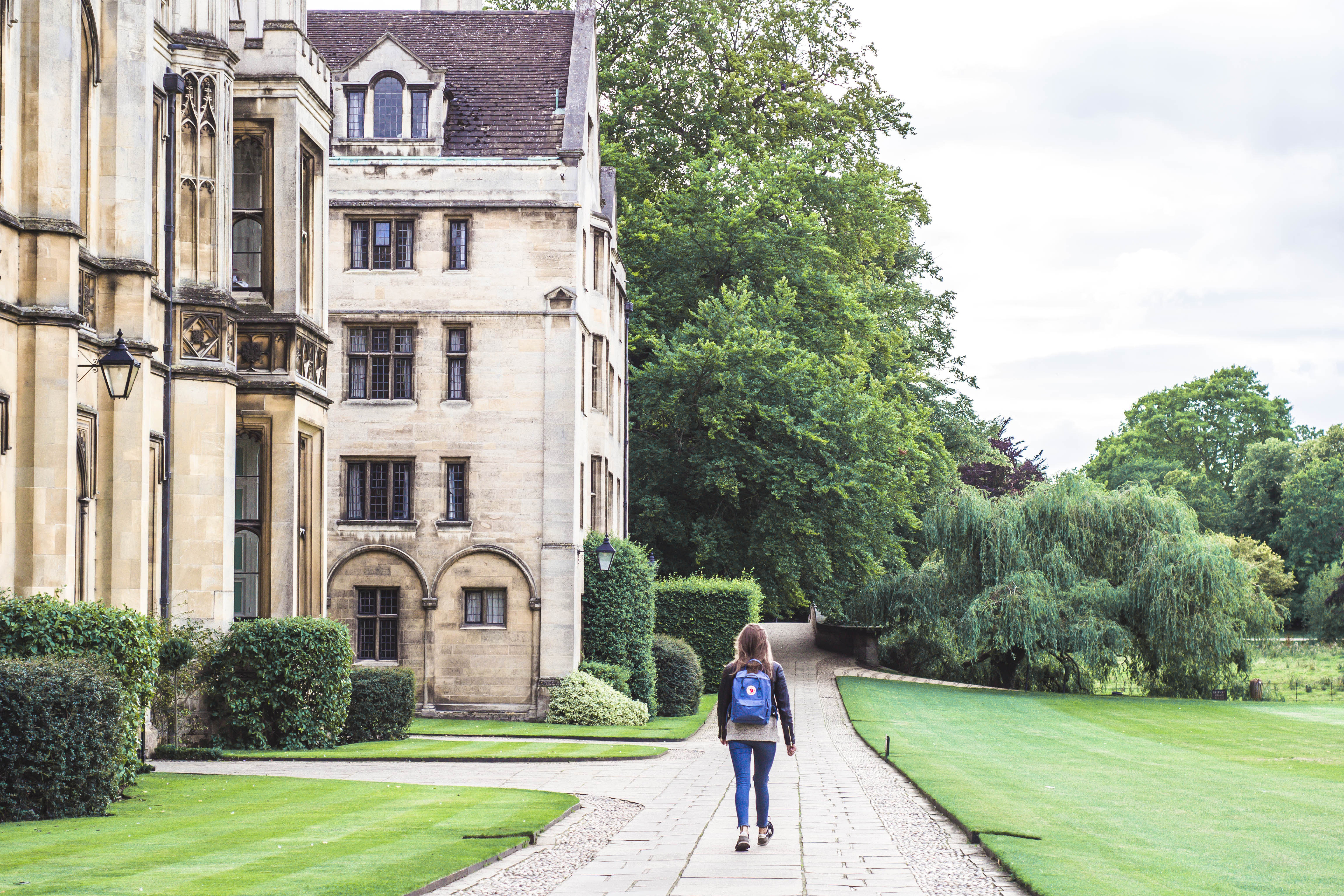 Walking On Campus Background Image